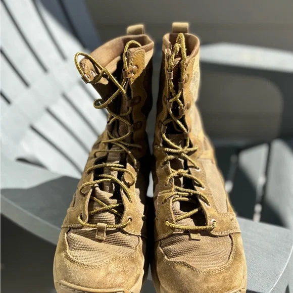 Danner Men's Resurgent Hot Boots - Coyote Brown - Picture 4 of 6